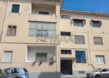 Edificio all\'aperto - Trilocale Sessa Aurunca - foto 1