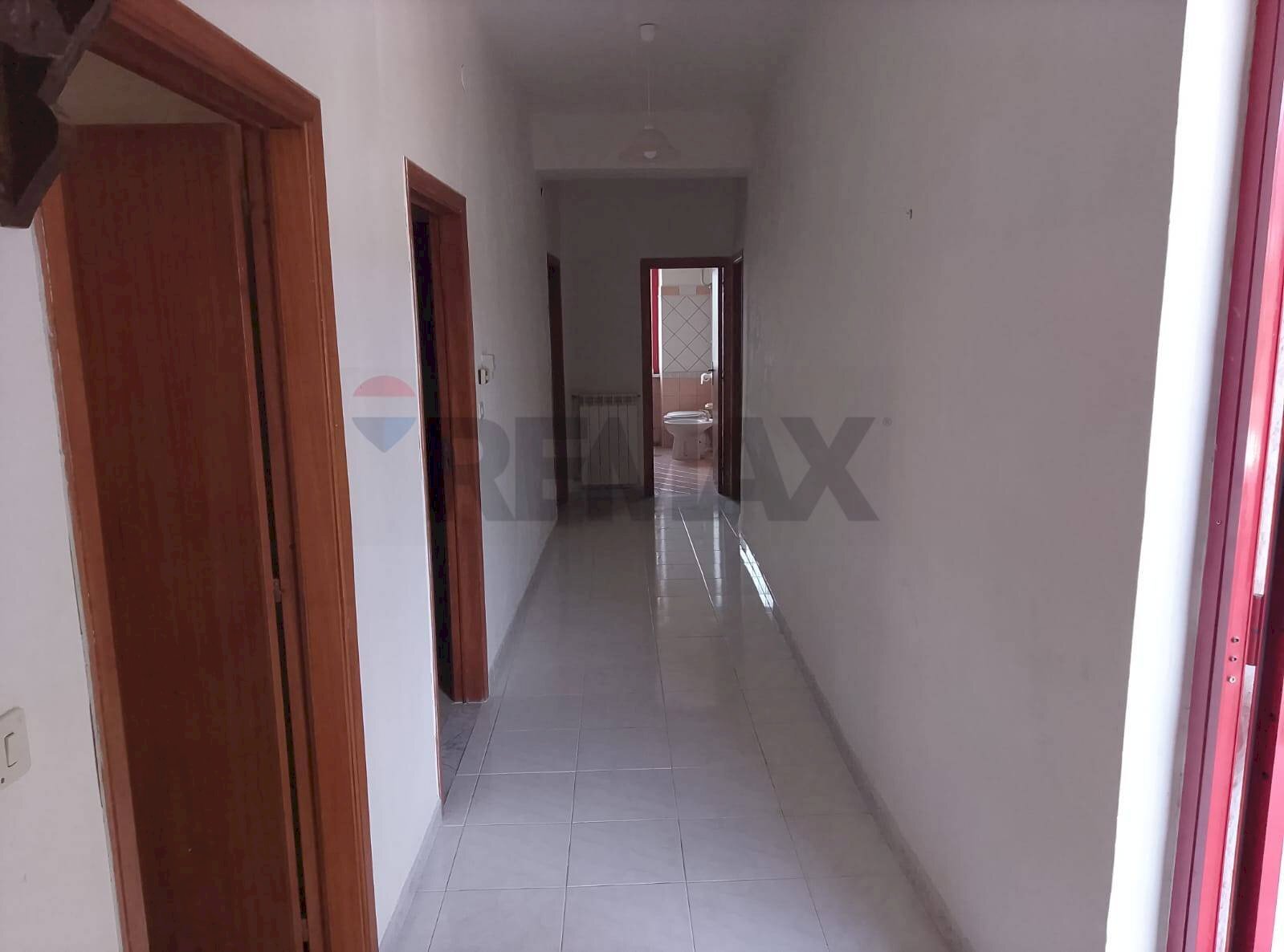 Hall / corridoio - Villa via marini
 
12, Sessa Aurunca - foto 2