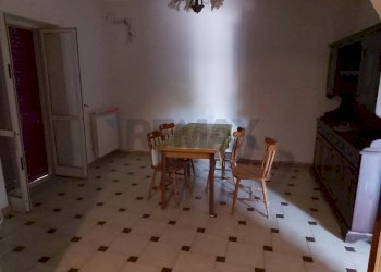 Sala da pranzo - Villa via marini
 
12, Sessa Aurunca - foto 3