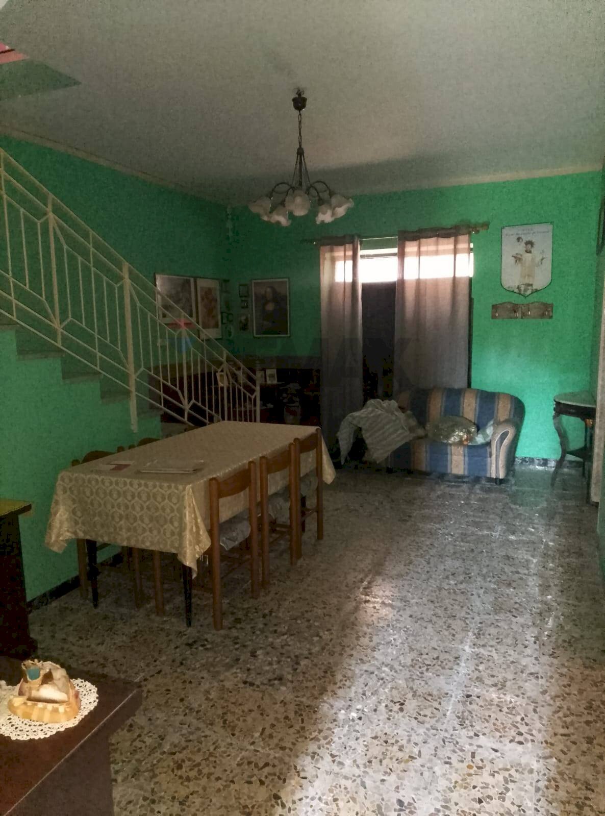 Sala da pranzo - Casa indipendente Teano - foto 3