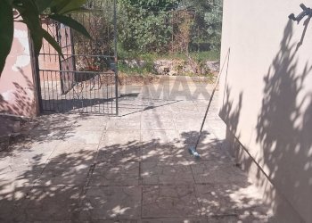 Giardino - Casa indipendente via avezzano, Sessa Aurunca - foto 4