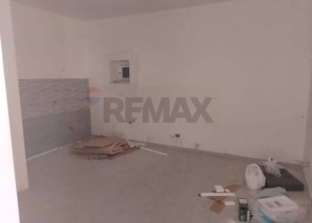 Stanza vuota - Casa indipendente via avezzano, Sessa Aurunca - foto 9