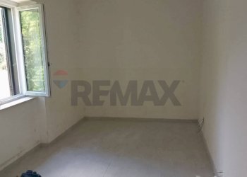 Stanza vuota - Casa indipendente via avezzano, Sessa Aurunca - foto 11