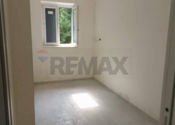 Stanza vuota - Casa indipendente via avezzano, Sessa Aurunca - foto 12