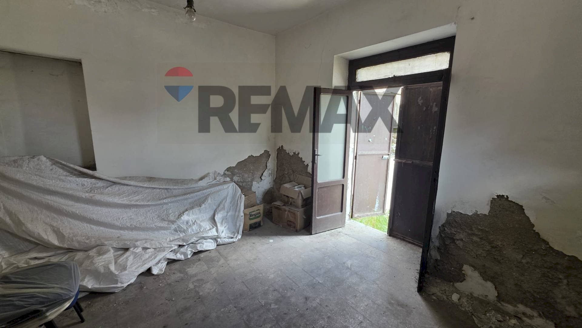 Soggiorno - Non-buildable land via francesco baracca
 
21, Santi Cosma e Damiano - photo 2