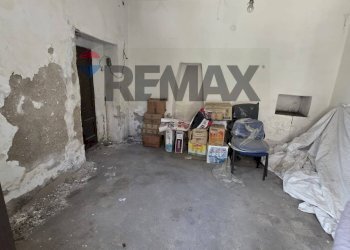 Soggiorno - Non-buildable land via francesco baracca
 
21, Santi Cosma e Damiano - photo 6