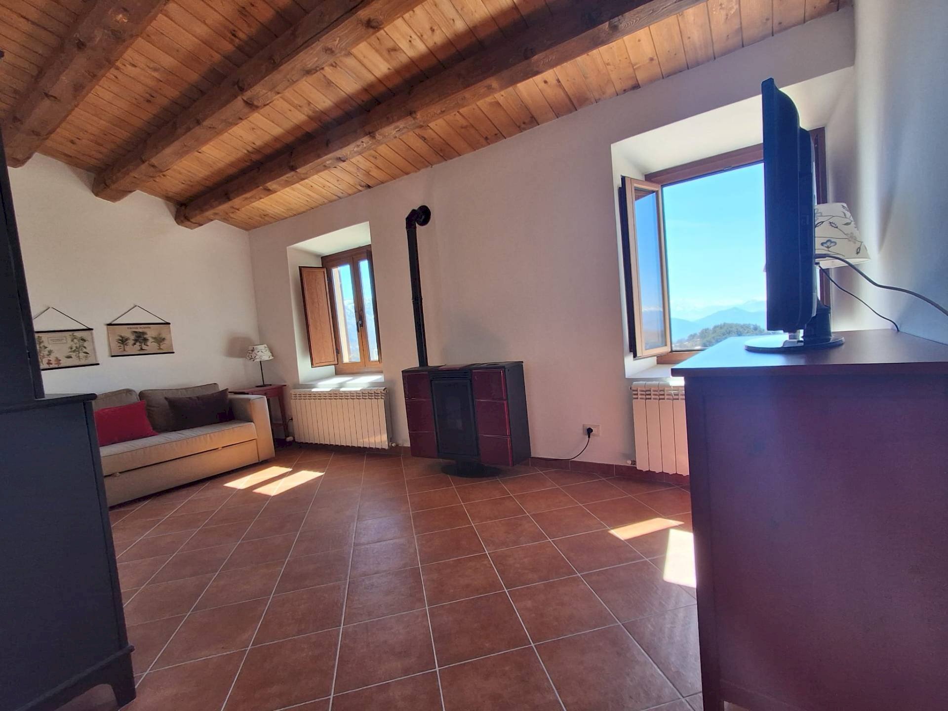 Foto 1 - Bilocale Via Rione Ricetto
 
21, Castel del Monte - foto 1