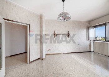 Stanza vuota - Trilocale Via Garibaldi
 
97, Cinisello Balsamo - foto 9