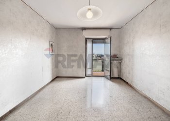 Stanza vuota - Trilocale Via Garibaldi
 
97, Cinisello Balsamo - foto 15