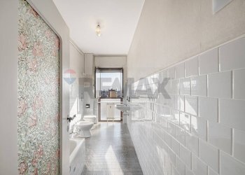 Bagno - Trilocale Via Garibaldi
 
97, Cinisello Balsamo - foto 18