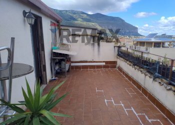 Terrazza - Trilocale Via Nazionale
 
209, Carini - foto 1