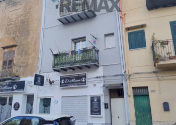 Edificio all\'aperto - Trilocale Via Nazionale
 
209, Carini - foto 45