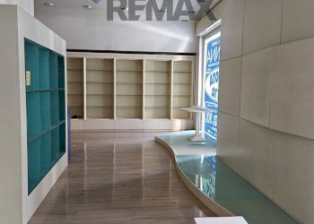 Piscina - Locale Commerciale Corso Butera
 
349, Bagheria - foto 7