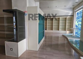 Hall / corridoio - Locale Commerciale Corso Butera
 
349, Bagheria - foto 10