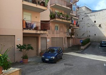 Edificio all\'aperto - Quadrilocale via Bulotta
 
54, Carini - foto 8