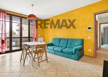 Sala da pranzo - Bilocale Via Parini
 
8, Gerenzano - foto 1