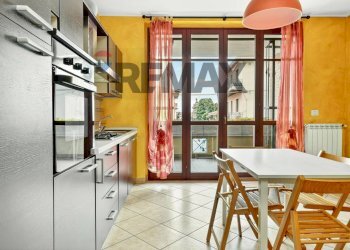 Cucina - Bilocale Via Parini
 
8, Gerenzano - foto 6