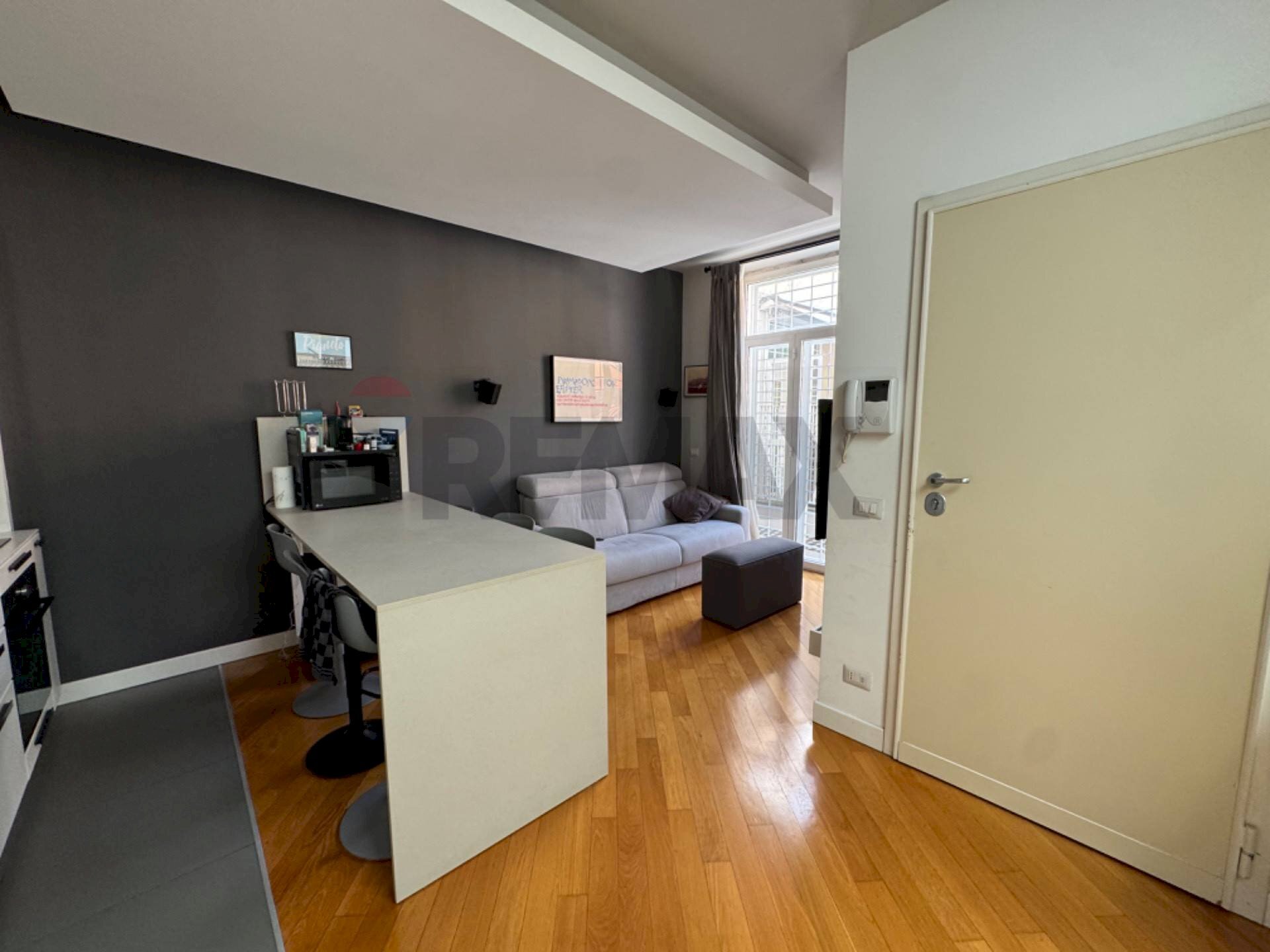 Soggiorno - Bilocale VIA CONTE DI CARMAGNOLA
49, Roma - foto 3