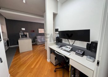 Ufficio - Two-room apartment VIA CONTE DI CARMAGNOLA
 
49, Roma - photo 8