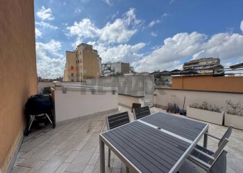 Terrazza - Two-room apartment VIA CONTE DI CARMAGNOLA
 
49, Roma - photo 20