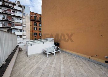Terrazza - Two-room apartment VIA CONTE DI CARMAGNOLA
 
49, Roma - photo 22