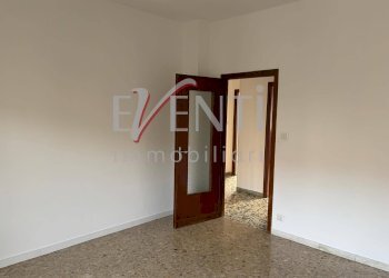 Foto 10 - Quadrilocale VIALE GIOVANNI AGNELLI
 
1, Villar Perosa - foto 10