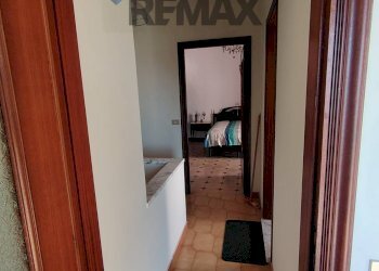 Hall / corridoio - Semi-detached house Via Umberto I
 
125-129, Torella del Sannio - photo 21