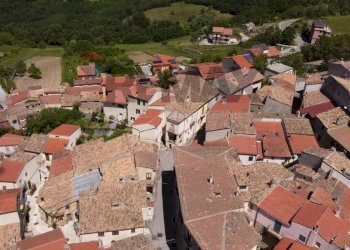 Posizione della mappa - Casa semi indipendente Via Umberto I
 
125-129, Torella del Sannio - foto 32