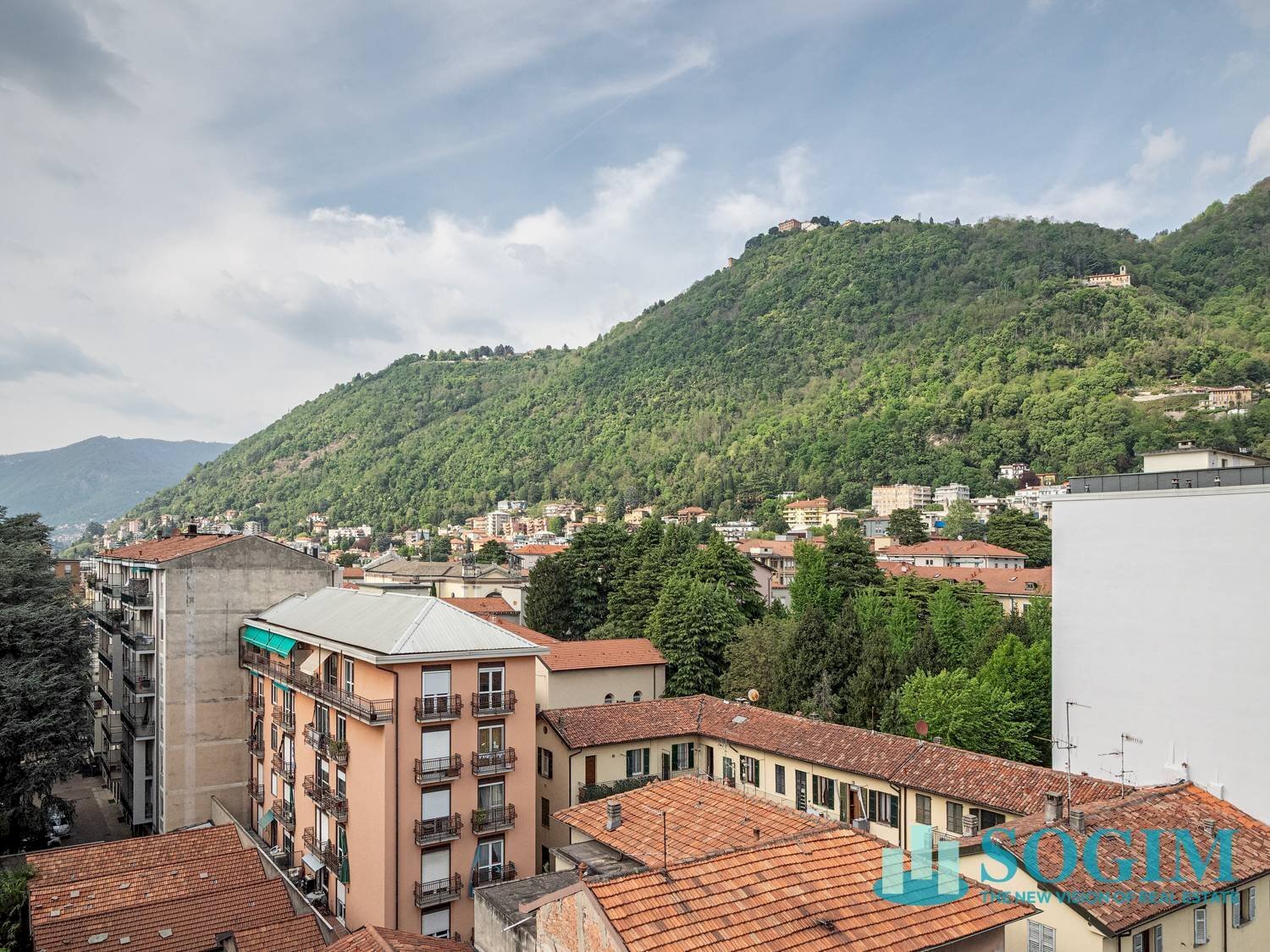 Foto 1 - Trilocale via Luigi Dottesio
 
8, Como - foto 1