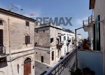 Balcone - Casa semi indipendente Francesco De Sanctis
 
59, Ostuni - foto 2