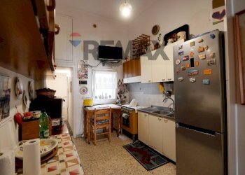 Cucina - Casa semi indipendente Francesco De Sanctis
 
59, Ostuni - foto 6