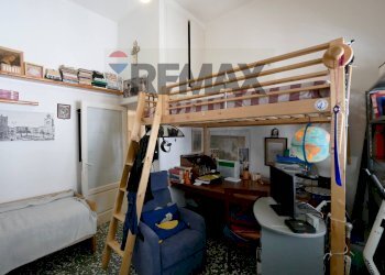 Camera / camera da letto - Casa semi indipendente Francesco De Sanctis
 
59, Ostuni - foto 10