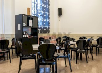 Sala da pranzo - Attività Commerciale Corso Trieste
 
92, Lanciano - foto 3