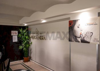 Ricezione / Lobby - Attività Commerciale Corso Trieste
 
92, Lanciano - foto 14