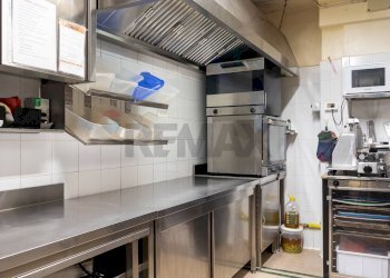 Cucina - Attività Commerciale Corso Trieste
 
92, Lanciano - foto 36