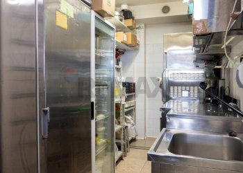 Cucina - Attività Commerciale Corso Trieste
 
92, Lanciano - foto 37