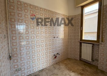 Stanza vuota - Villa Via Martiri di Via Fani
 
7, Montesilvano - foto 8