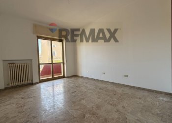Stanza vuota - Villa Via Martiri di Via Fani
 
7, Montesilvano - foto 13