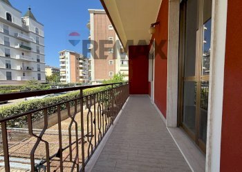 Balcone - Villa Via Martiri di Via Fani
 
7, Montesilvano - foto 21