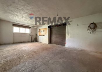 Stanza vuota - Villa Via Martiri di Via Fani
 
7, Montesilvano - foto 30