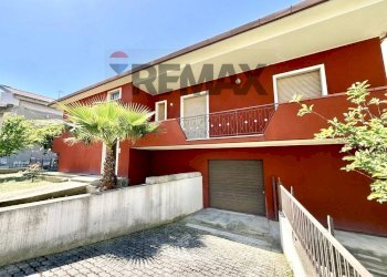 Casa all\'aperto - Villa Via Martiri di Via Fani
 
7, Montesilvano - foto 35