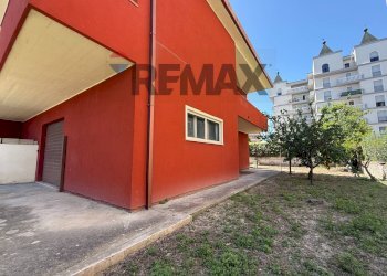 Casa all\'aperto - Villa Via Martiri di Via Fani
 
7, Montesilvano - foto 41