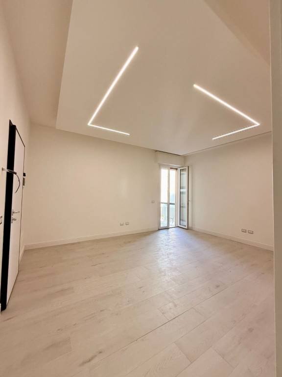 Sala da pranzo - Two-room apartment via Gian Battista Cipani, Brescia - photo 3