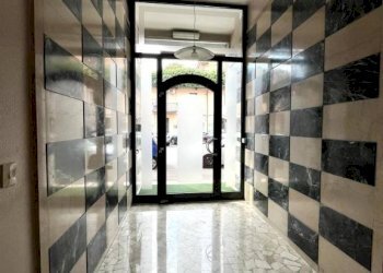 Interno palazzo - Two-room apartment via Gian Battista Cipani, Brescia - photo 11