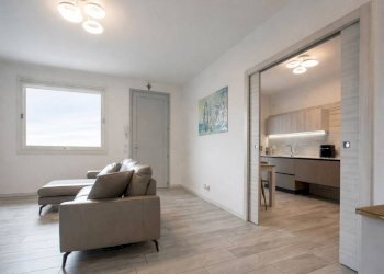 Salone - Trilocale via del Molino, Carobbio degli Angeli - foto 3