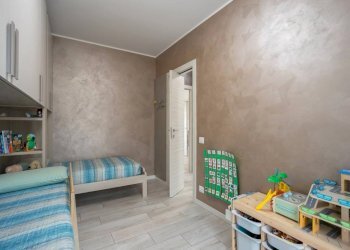 Camera da letto - Trilocale via del Molino, Carobbio degli Angeli - foto 15