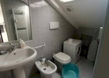 Bagno - Trilocale via Valdieri, 17, Torino (zona Cenisia) - foto 9