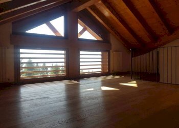 Interno non residenziale - Quadrilocale via Monte Rondinara, Sestola - foto 11