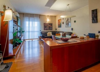 Salone - Trilocale via Negroli, 24, Milano - foto 2