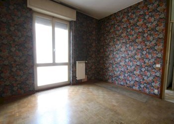 Camera da letto - Bilocale via Enrico Toti, Bergamo - foto 3